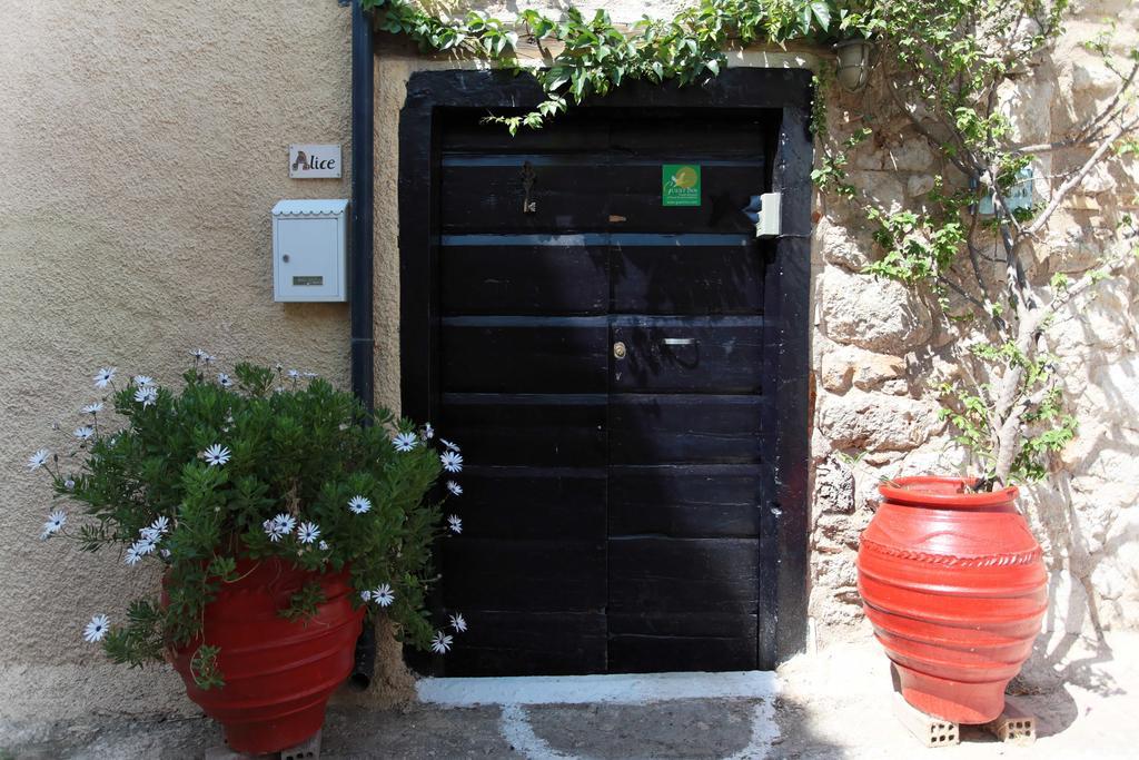 To Spitaki Apartments Galaxidi Luaran gambar